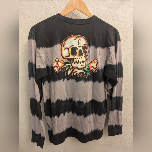 Vans Medium Long Sleeve T-Shirt - Skull and Roses - Picture 2 of 3